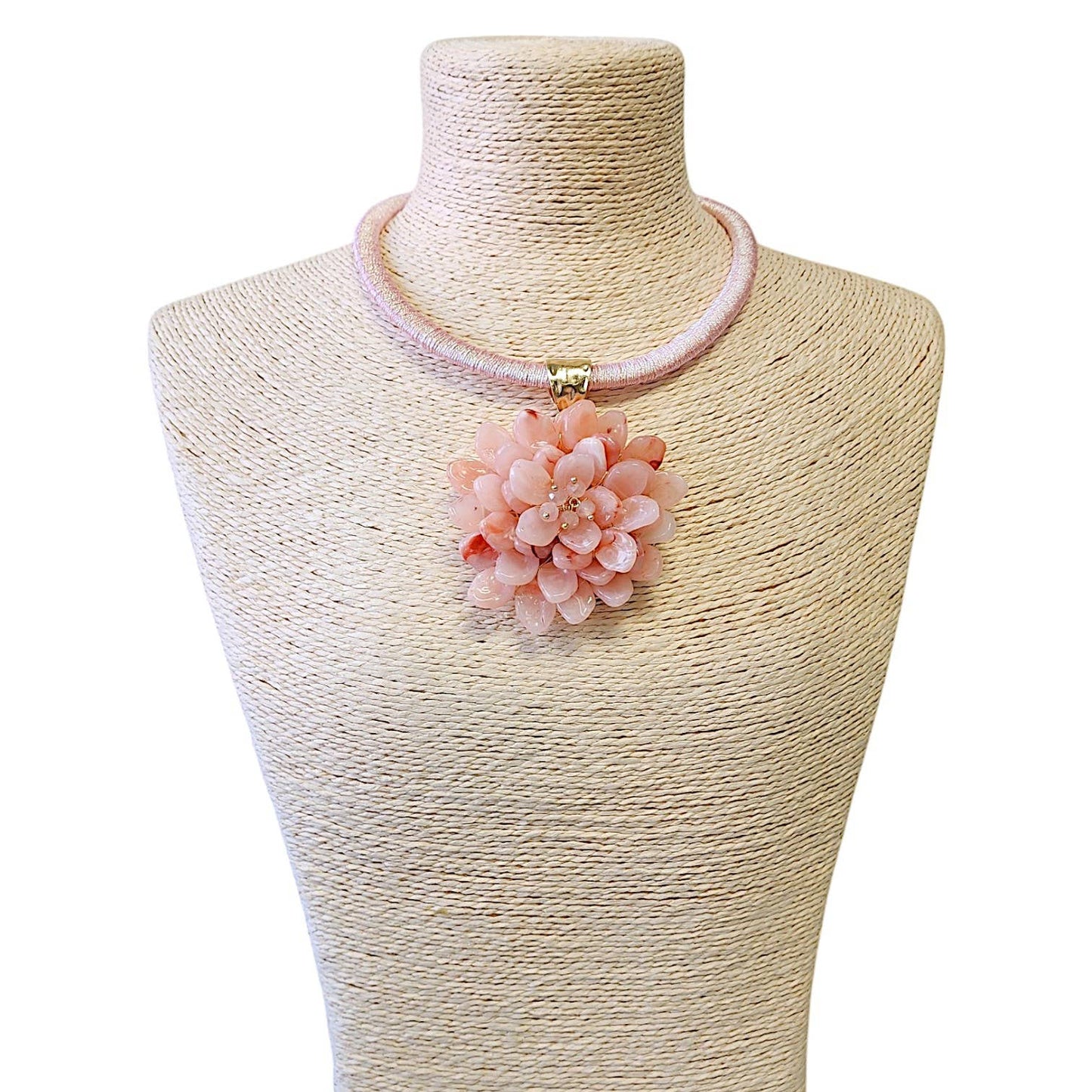 Blushing Bloom Necklace