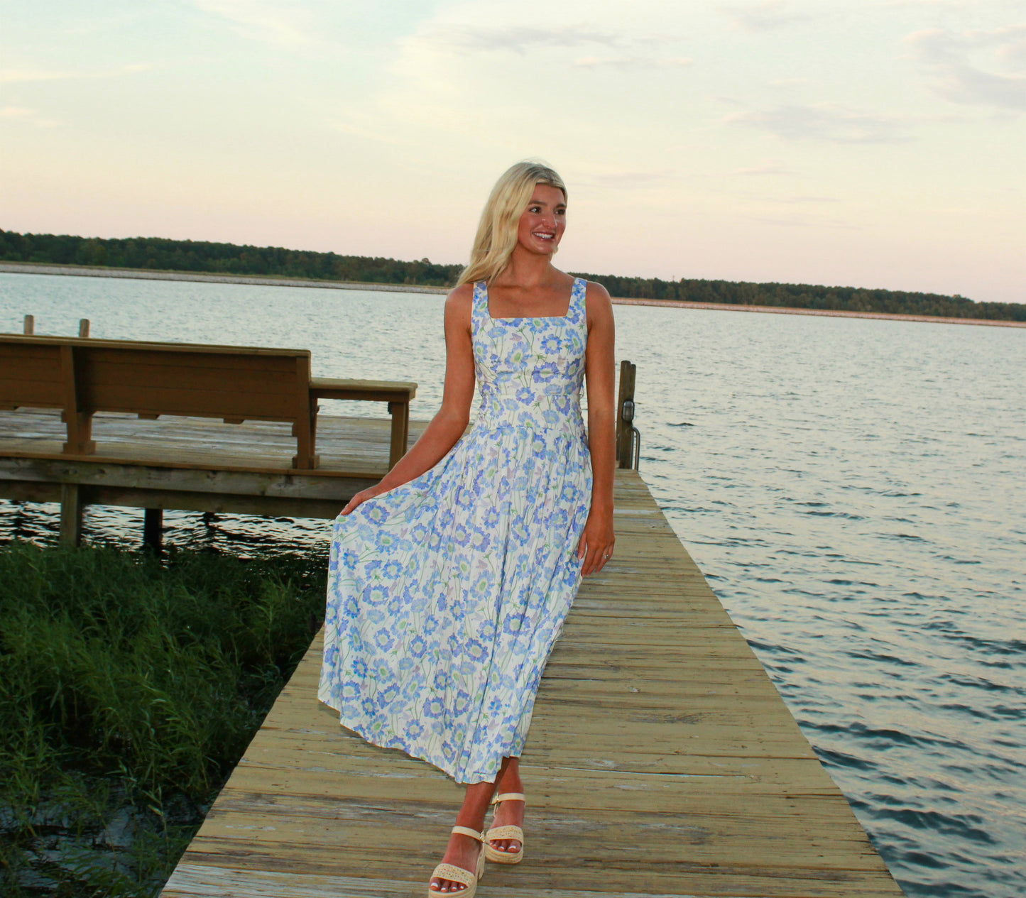 Tilly Blue Floral Midi Dress