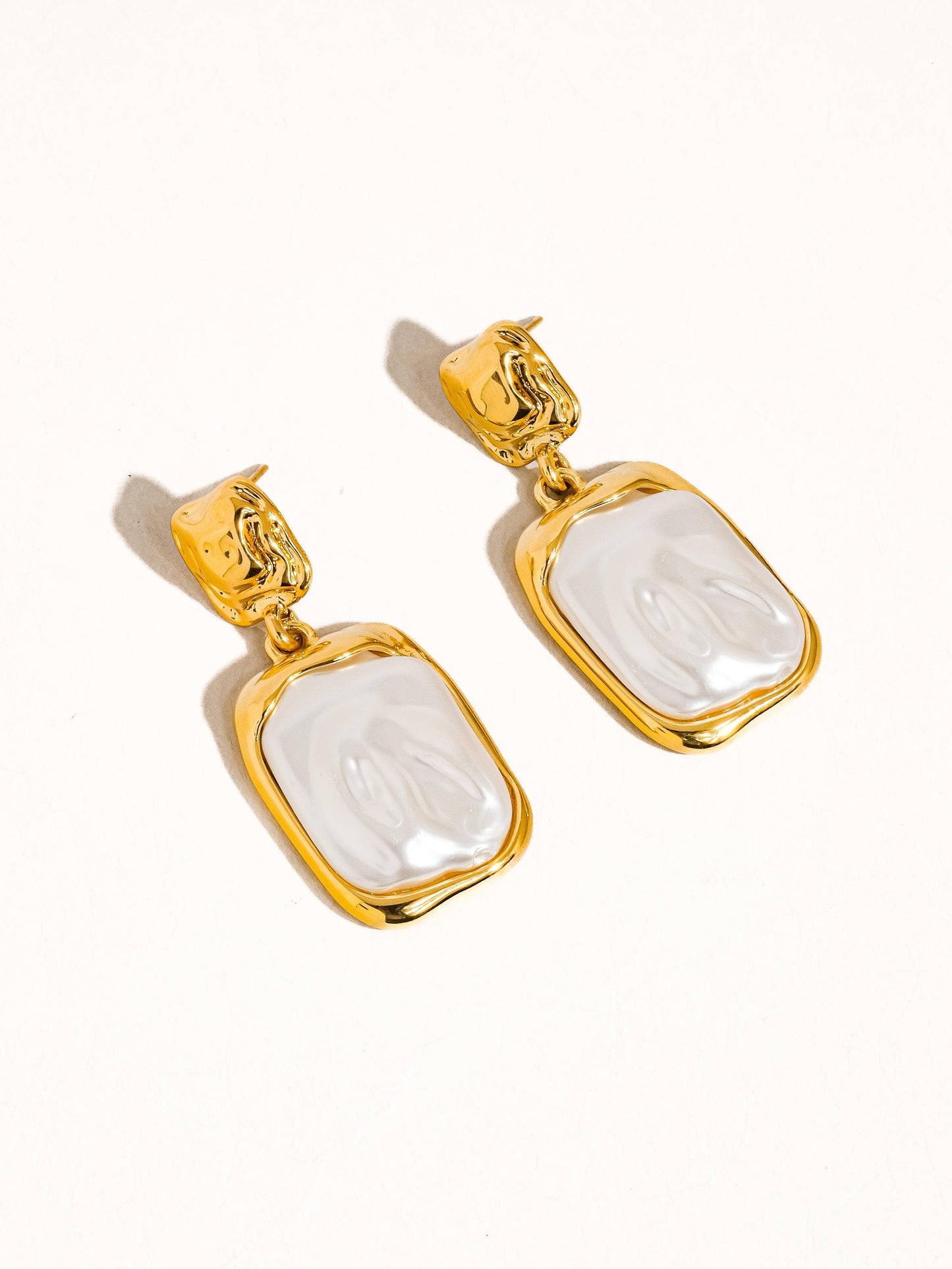 Luxe Pearl Sculpted Earrings